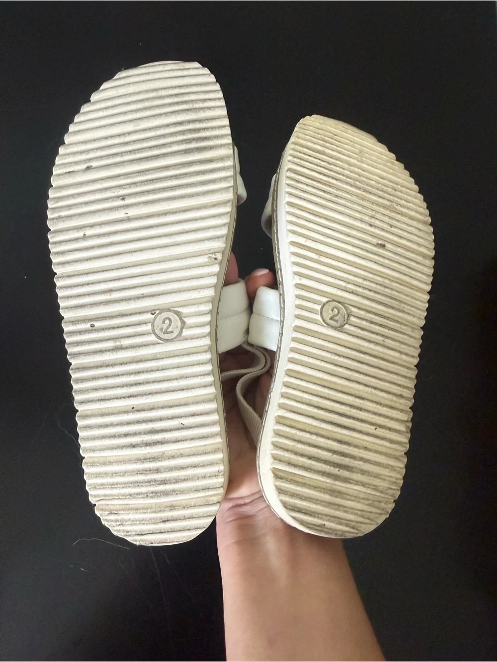Girls sandals
